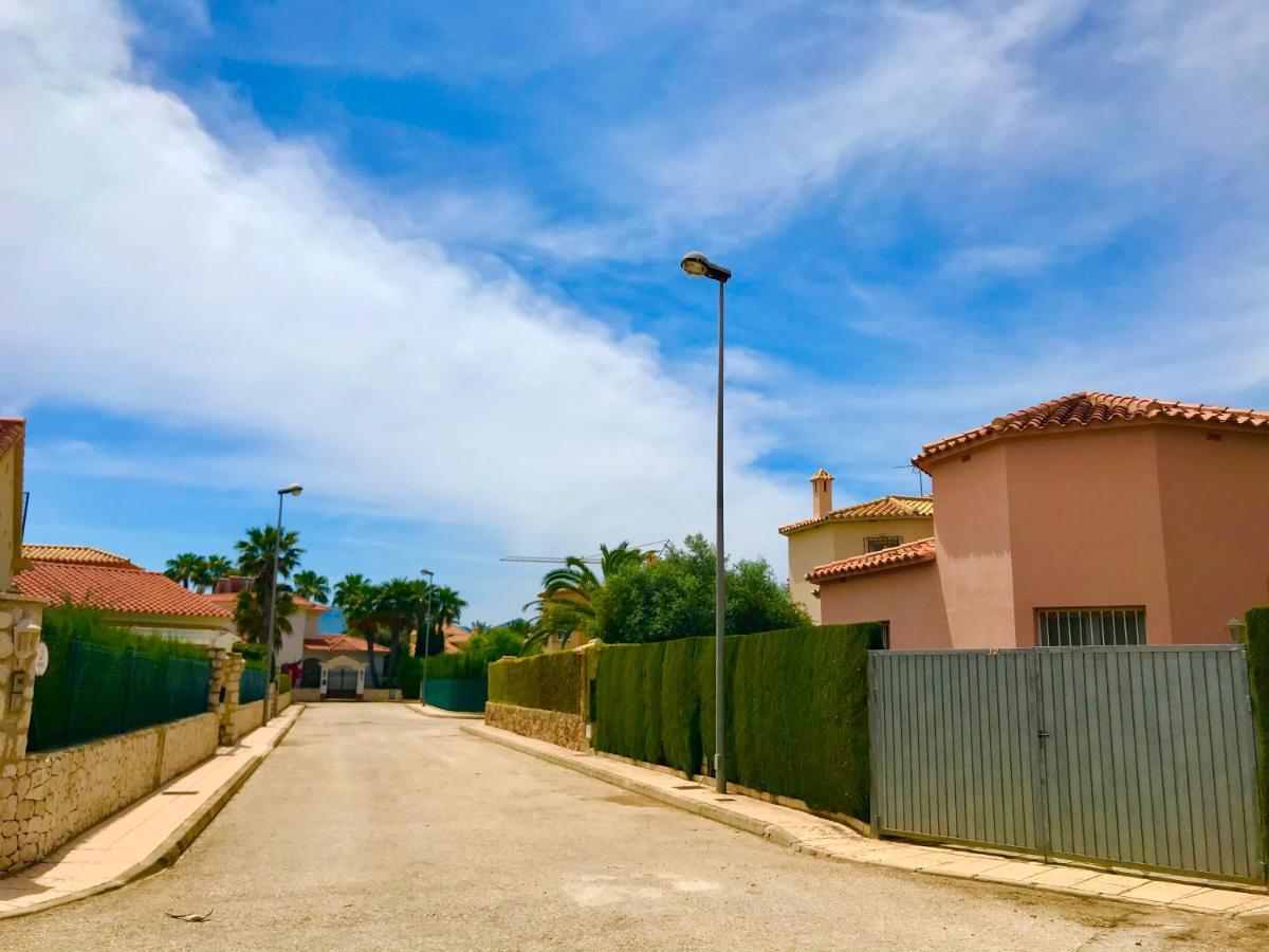 Villa Con Jardin En Oliva Nova Golf A 100M De La Playa Eksteriør billede